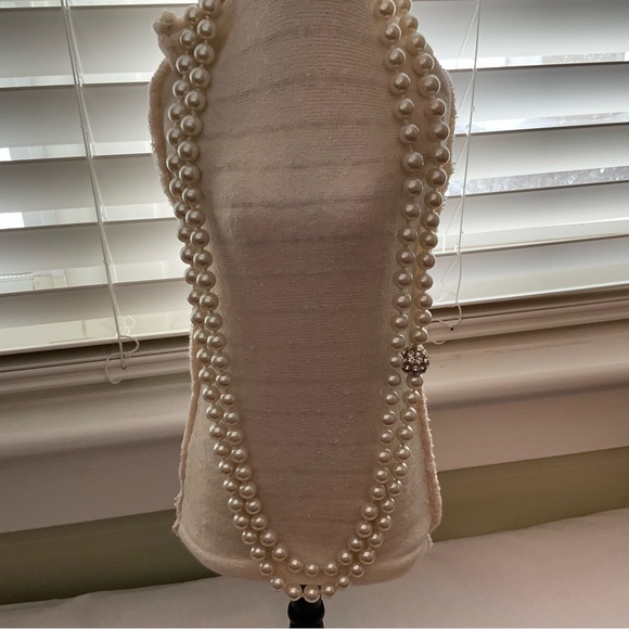 FAUX PEARL AND RHINESTONE NECKLACE AND MATCHING BRACELET VINTAGE - Picture 2 of 11